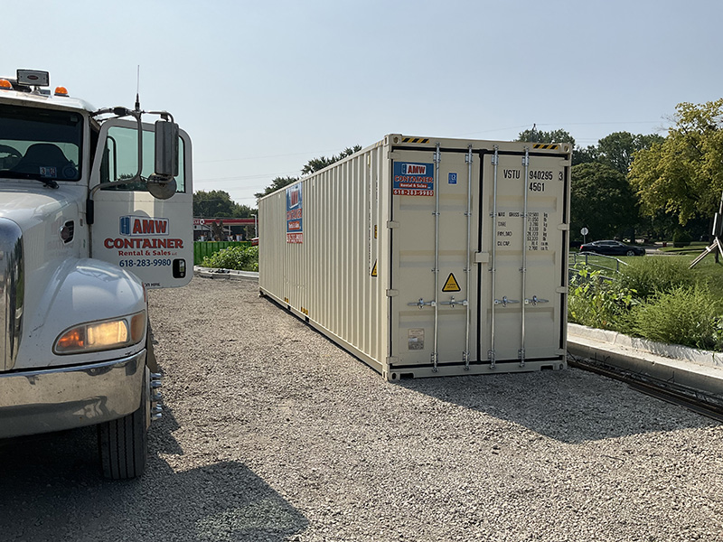 40-ft shipping container for rent in Sandoval, IL for secure storage.